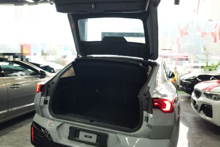 Used BMW X2 2024 sDrive25i M Sport Package Trunk