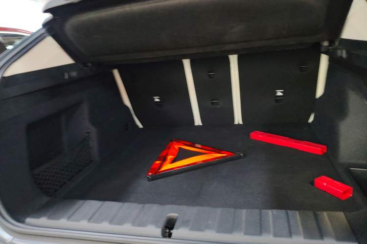 Used BMW X2 2024 sDrive25i M Sport Package Trunk