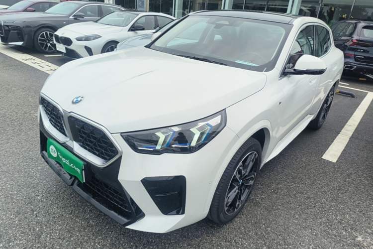 Used BMW X2 2024 sDrive25i M Sport Package Guazi used car, China used car export, Used car for sale, Used BMW cars, Cheapest cars for sale