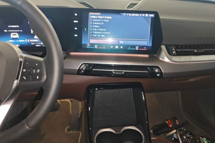 Used BMW X2 2024 sDrive25i M Sport Package Audio And AC Panel