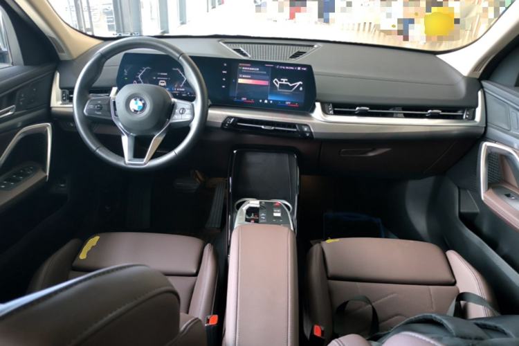 Used BMW X2 2024 sDrive25i M Sport Package Center Console