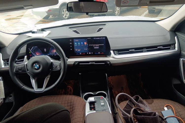 Used BMW X2 2024 sDrive25i M Sport Package Center Console