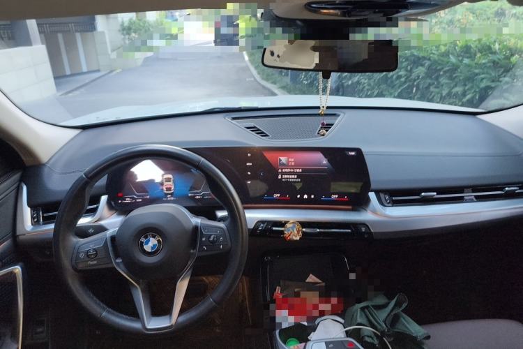 Used BMW X2 2024 sDrive25i M Sport Package Center Console