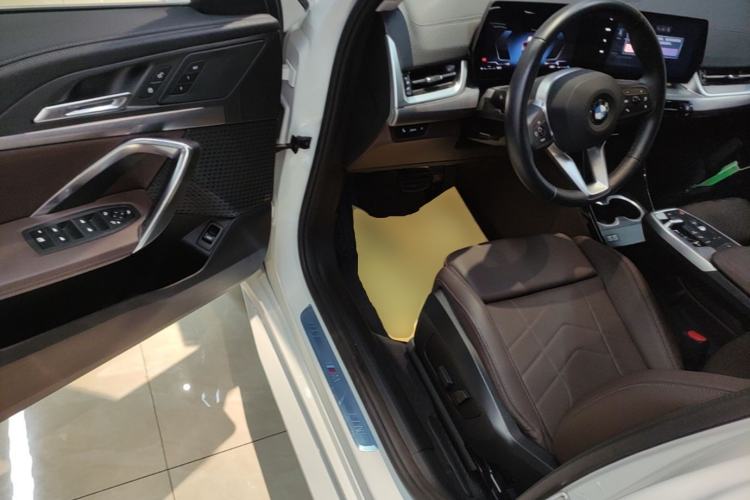 Used BMW X2 2024 sDrive25i M Sport Package Driver Seat