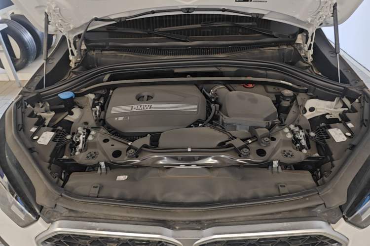 Used BMW X2 2024 sDrive25i M Sport Package Engine Bay