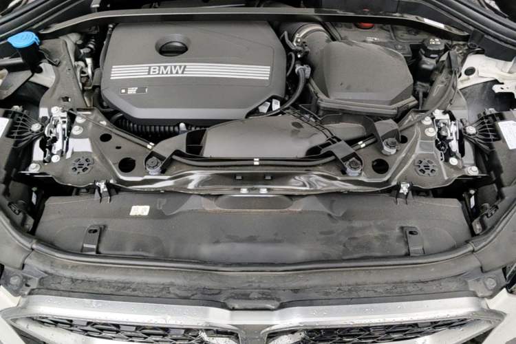 Used BMW X2 2024 sDrive25i M Sport Package Engine Bay