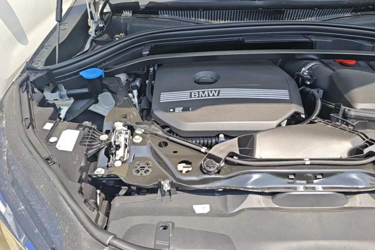 Used BMW X2 2024 sDrive25i M Sport Package Engine Bay Right