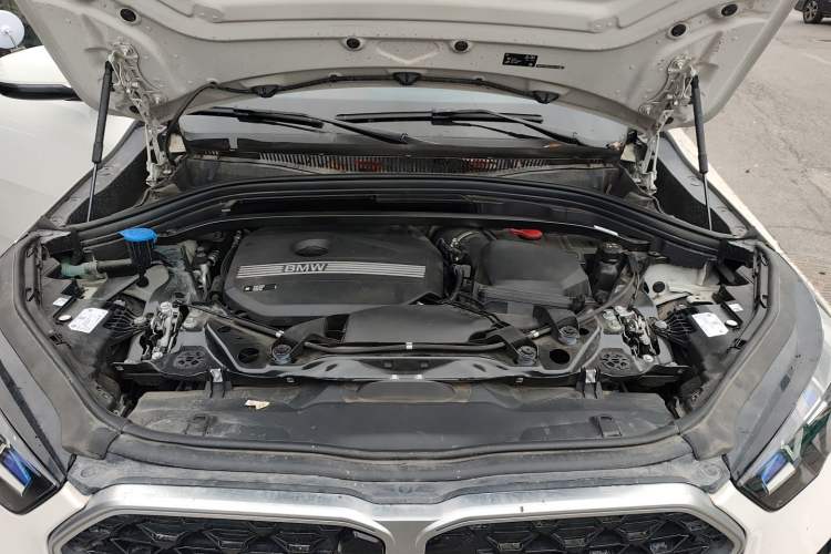 Used BMW X2 2024 sDrive25i M Sport Package Engine Bay