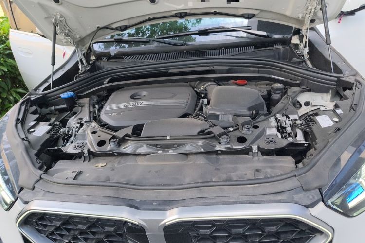 Used BMW X2 2024 sDrive25i M Sport Package Engine Bay