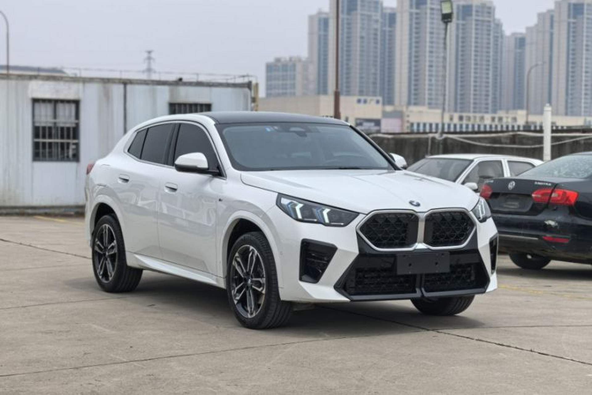Used BMW X2 2024 sDrive25i M Sport Package Exterior 4