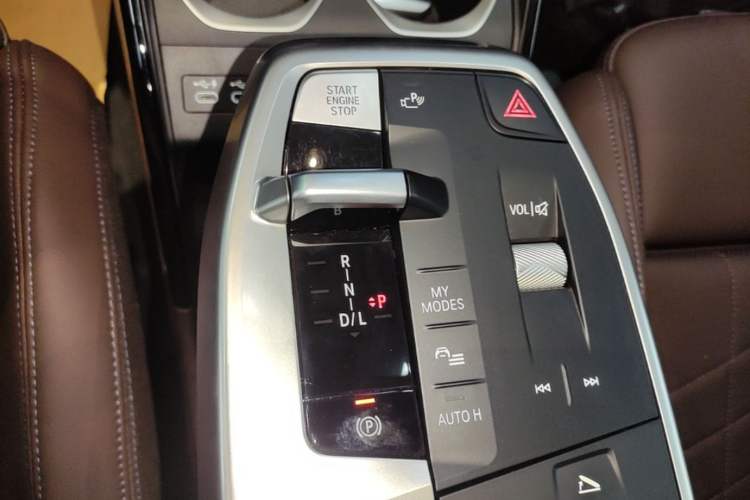Used BMW X2 2024 sDrive25i M Sport Package Gear Lever