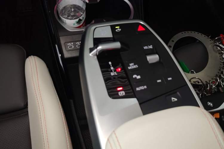 Used BMW X2 2024 sDrive25i M Sport Package Gear Lever