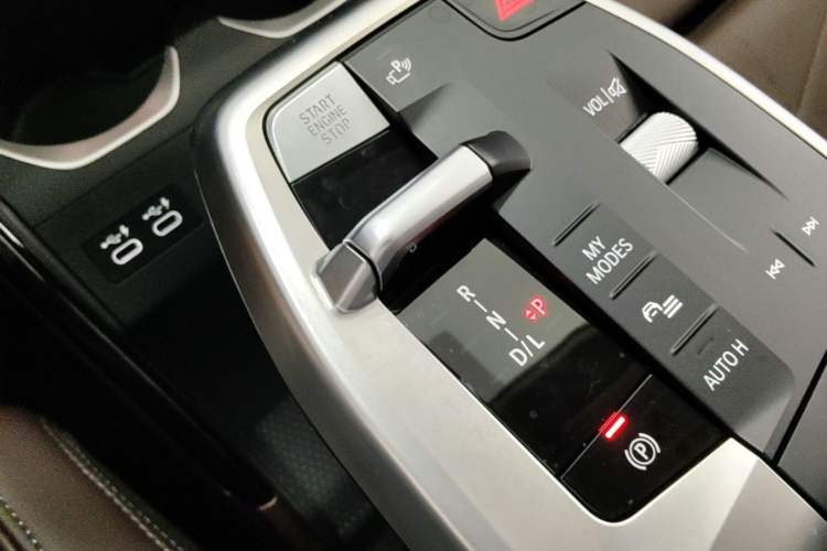 Used BMW X2 2024 sDrive25i M Sport Package Gear Lever