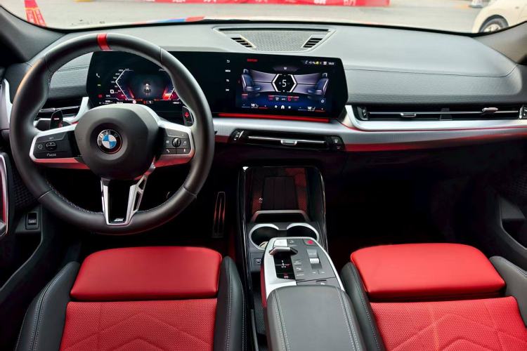Used BMW X2 2024 M35i Interior 1