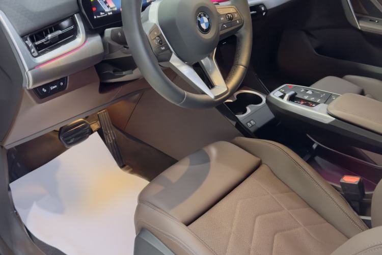 Used BMW X2 2024 sDrive25i M Sport Package Interior 1