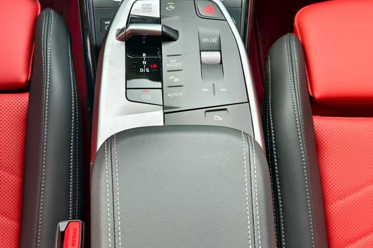 Used BMW X2 2024 M35i Interior 5