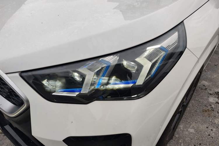 Used BMW X2 2024 sDrive25i M Sport Package Left Front Headlight