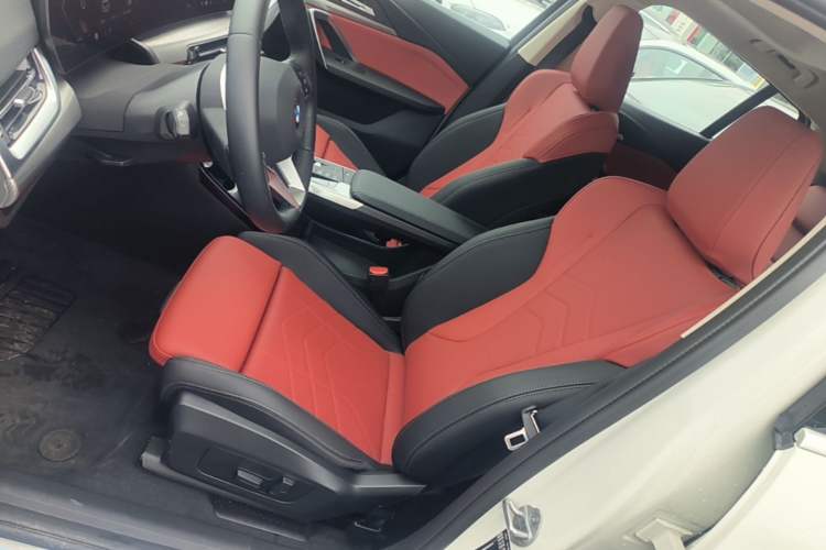 Used BMW X2 2024 sDrive25i M Sport Package Left Front Seat