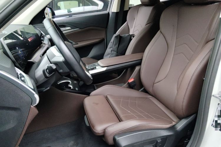 Used BMW X2 2024 sDrive25i M Sport Package Left Front Seat