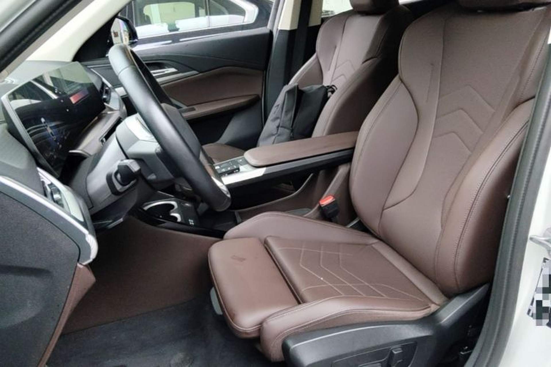 Used BMW X2 2024 sDrive25i M Sport Package Left Front Seat