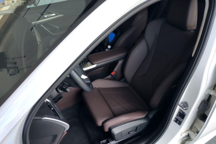 Used BMW X2 2024 sDrive25i M Sport Package Left Front Seat
