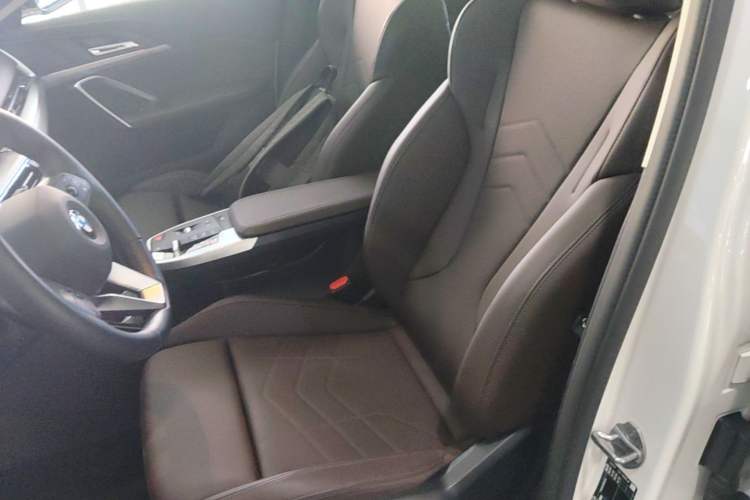 Used BMW X2 2024 sDrive25i M Sport Package Left Front Seat
