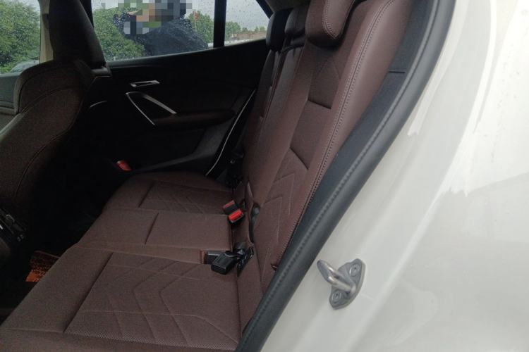 Used BMW X2 2024 sDrive25i M Sport Package Left Rear Seat