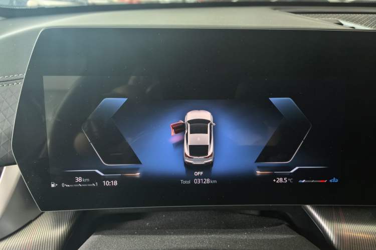 Used BMW X2 2024 sDrive25i M Sport Package Odometer Close Up