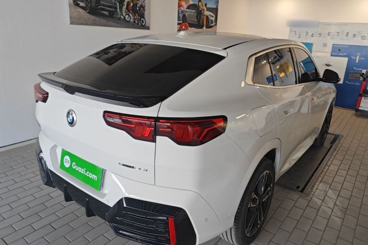 Used BMW X2 2024 sDrive25i M Sport Package Rear Right 45 Deg