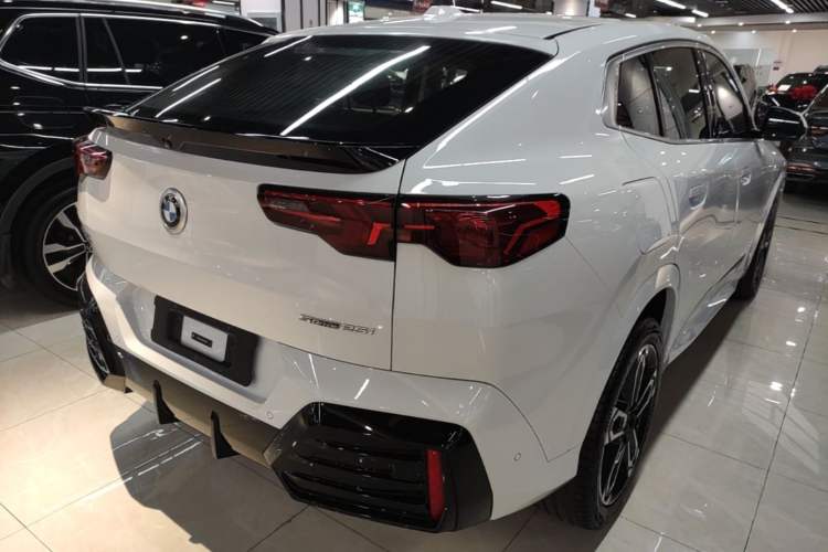 Used BMW X2 2024 sDrive25i M Sport Package Rear Right 45 Deg