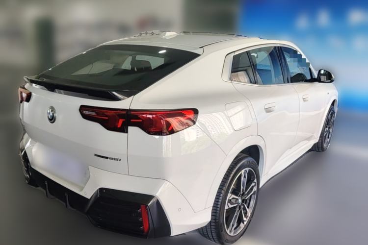 Used BMW X2 2024 sDrive25i M Sport Package Rear Right 45 Deg
