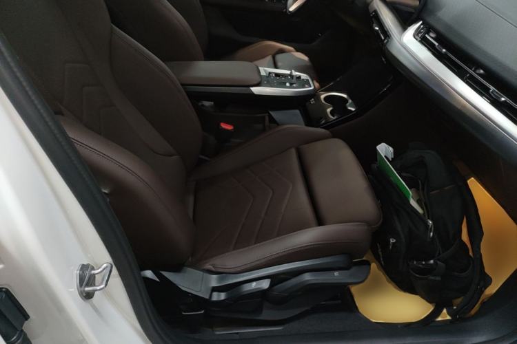 Used BMW X2 2024 sDrive25i M Sport Package Right Front Seat