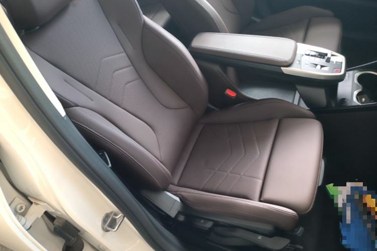 Used BMW X2 2024 sDrive25i M Sport Package Right Front Seat