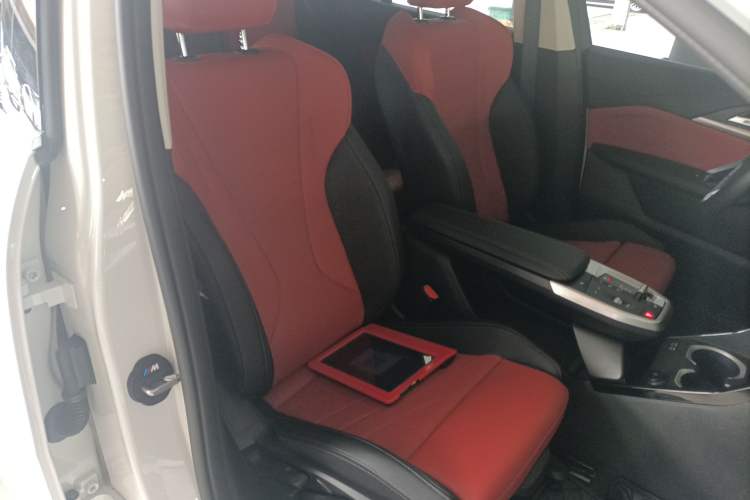 Used BMW X2 2024 sDrive25i M Sport Package Right Front Seat
