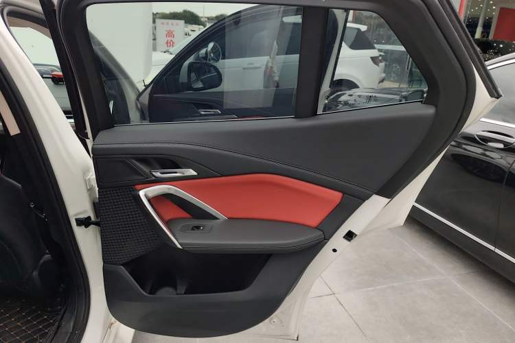 Used BMW X2 2024 sDrive25i M Sport Package Right Rear Door Interior