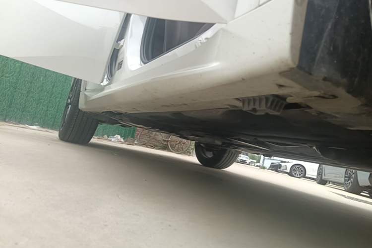 Used BMW X2 2024 sDrive25i M Sport Package Right Side Sill