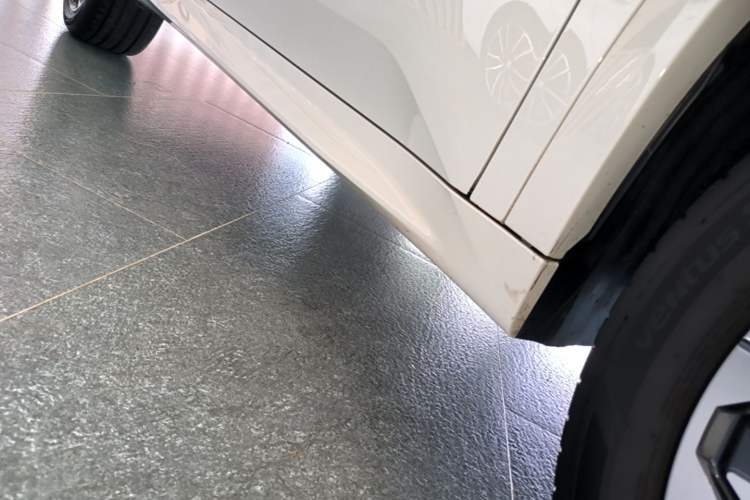Used BMW X2 2024 sDrive25i M Sport Package Right Side Sill