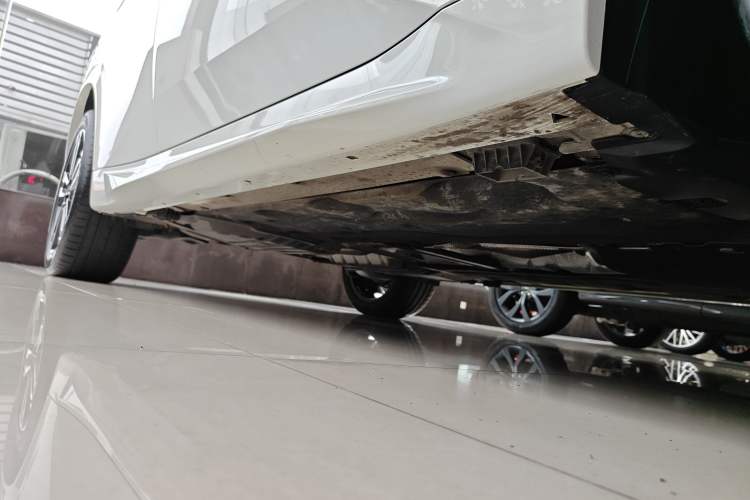 Used BMW X2 2024 sDrive25i M Sport Package Right Side Sill