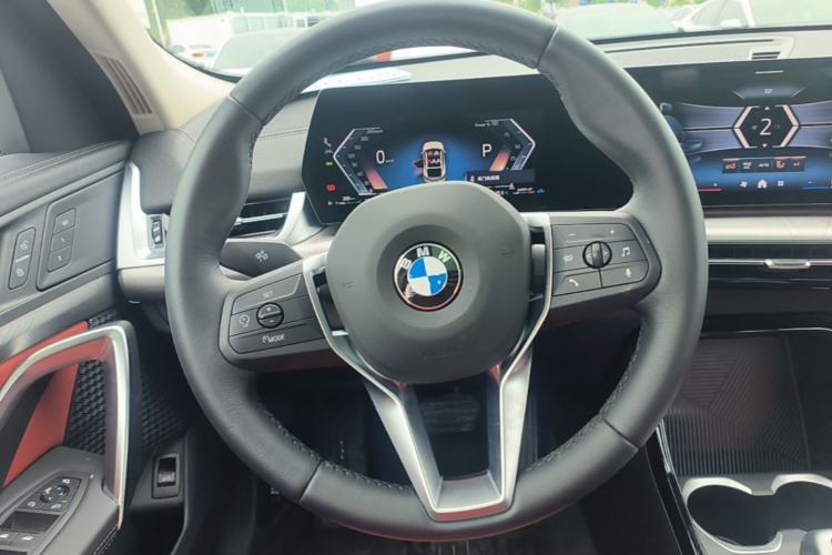 Used BMW X2 2024 sDrive25i M Sport Package Steering Wheel