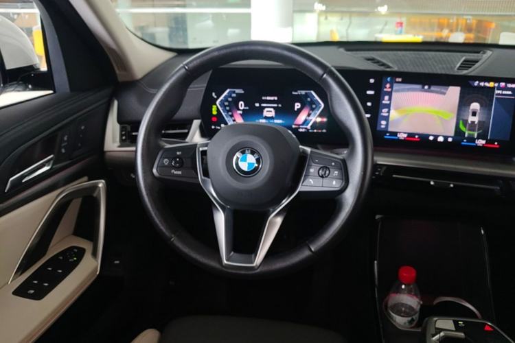 Used BMW X2 2024 sDrive25i M Sport Package Steering Wheel