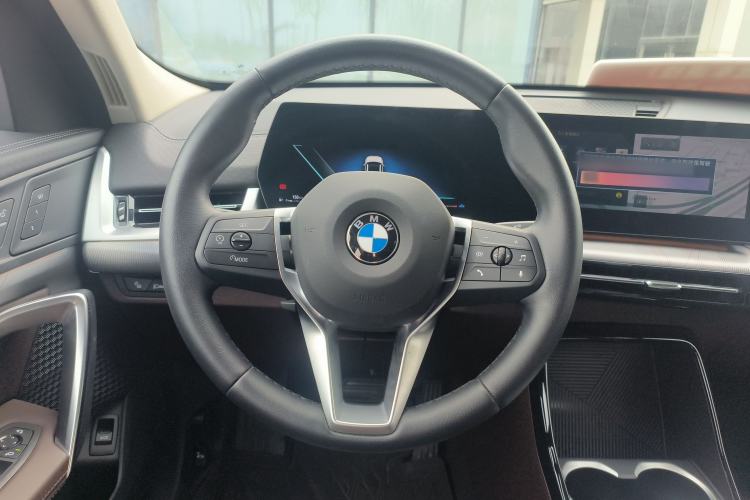 Used BMW X2 2024 sDrive25i M Sport Package Steering Wheel