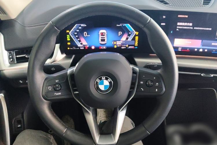Used BMW X2 2024 sDrive25i M Sport Package Steering Wheel