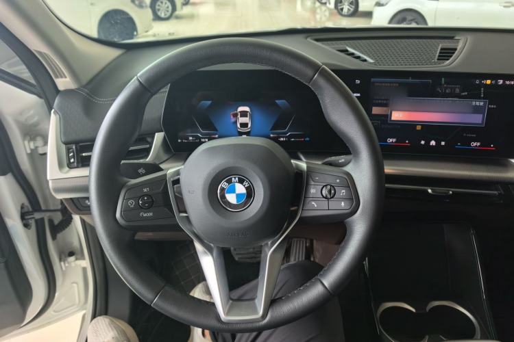 Used BMW X2 2024 sDrive25i M Sport Package Steering Wheel