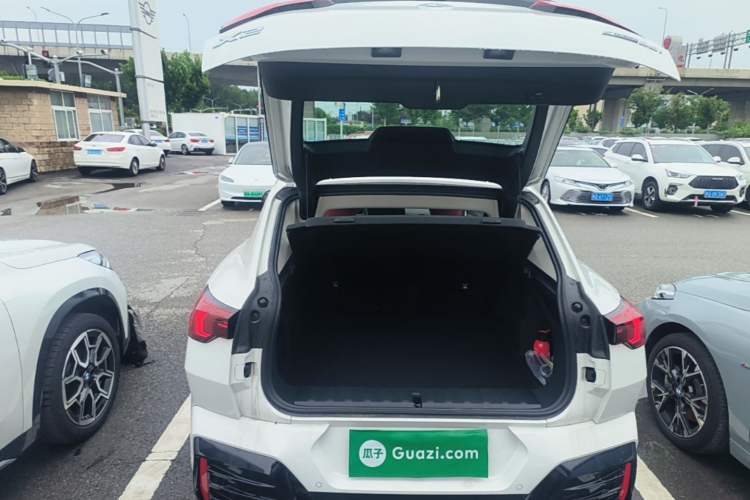 Used BMW X2 2024 sDrive25i M Sport Package Trunk