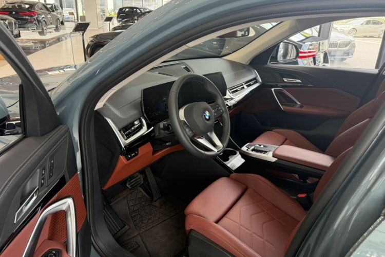 Used BMW X2 2026 sDrive25i M Sport Package Interior 2