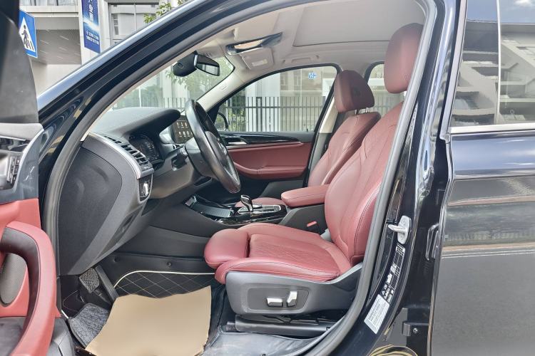 Used BMW X3 2022 Restyled xDrive25i M Sport Package Left Front Seat