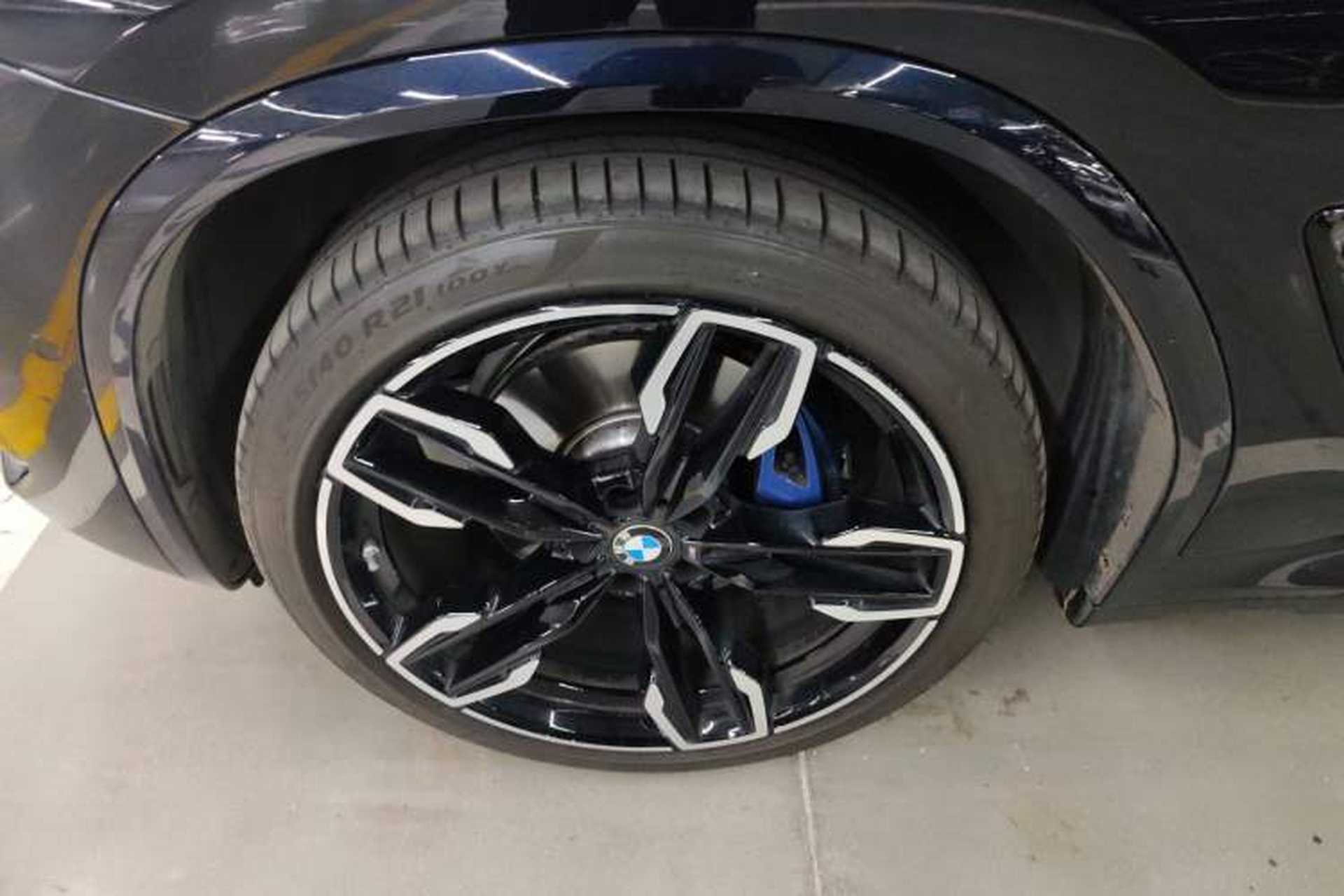 Used BMW X3 2022 M40i Left Front Wheel Hub