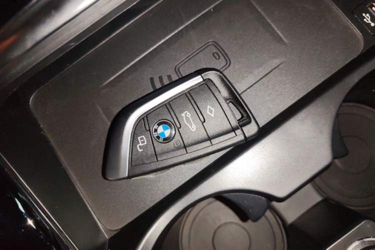 Used BMW X3 2022 M40i Vehicle Key
