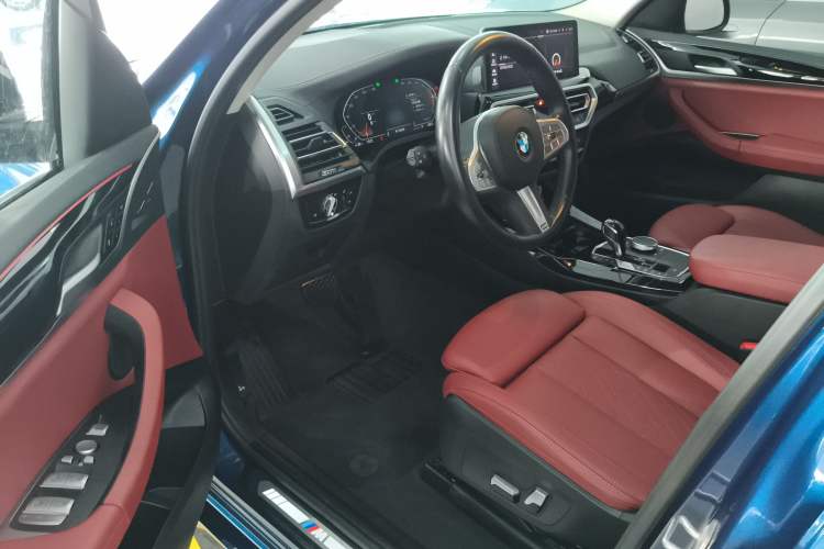 Used BMW X3 2022 Restyled xDrive25i M Sport Package Interior 3