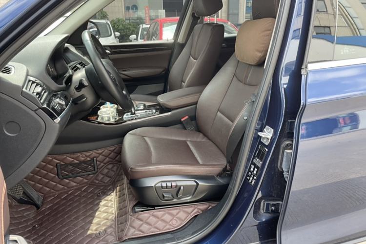 Used BMW X3 2014 xDrive20i X Design Package Interior 4